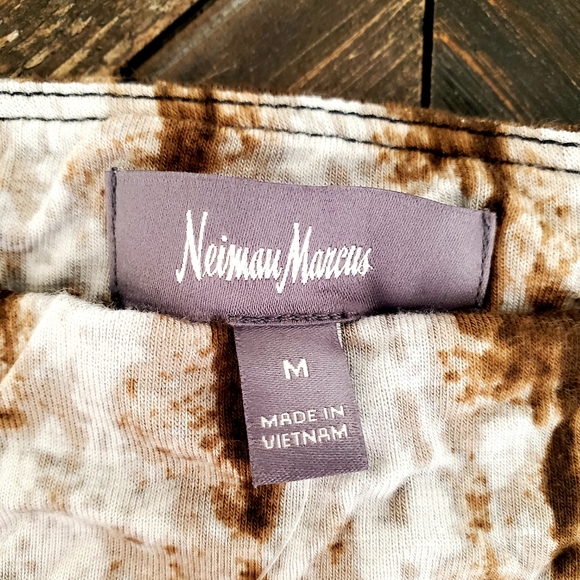 Neiman Marcus Pencil skirt NWT - Picture 2 of 6